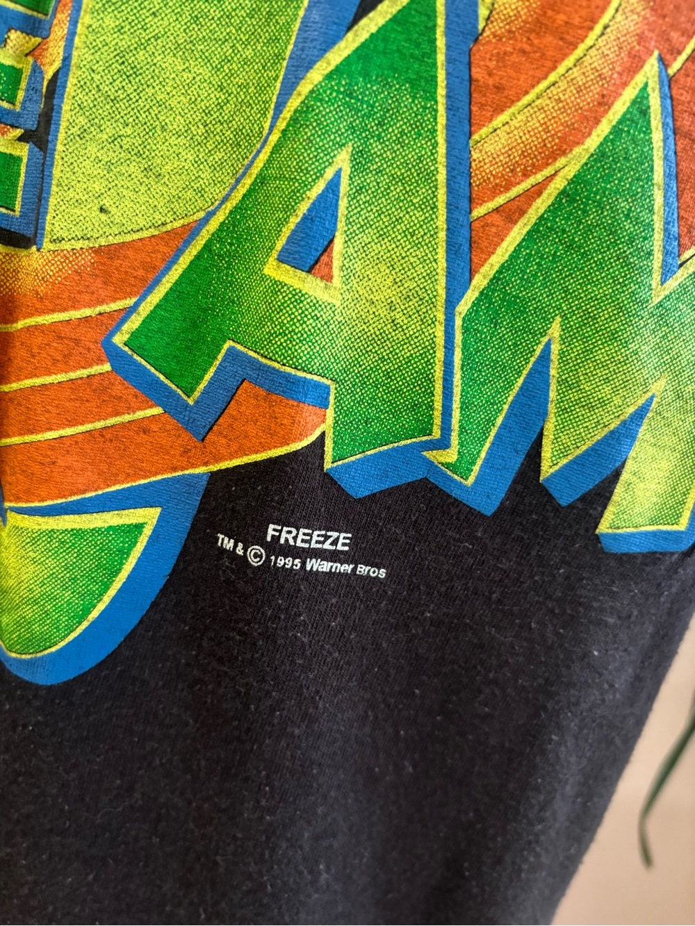 Warner Bros. 1996 Black & Orange Space Jam Graphic Tee with Taz & Bugs - Picture 7 of 16